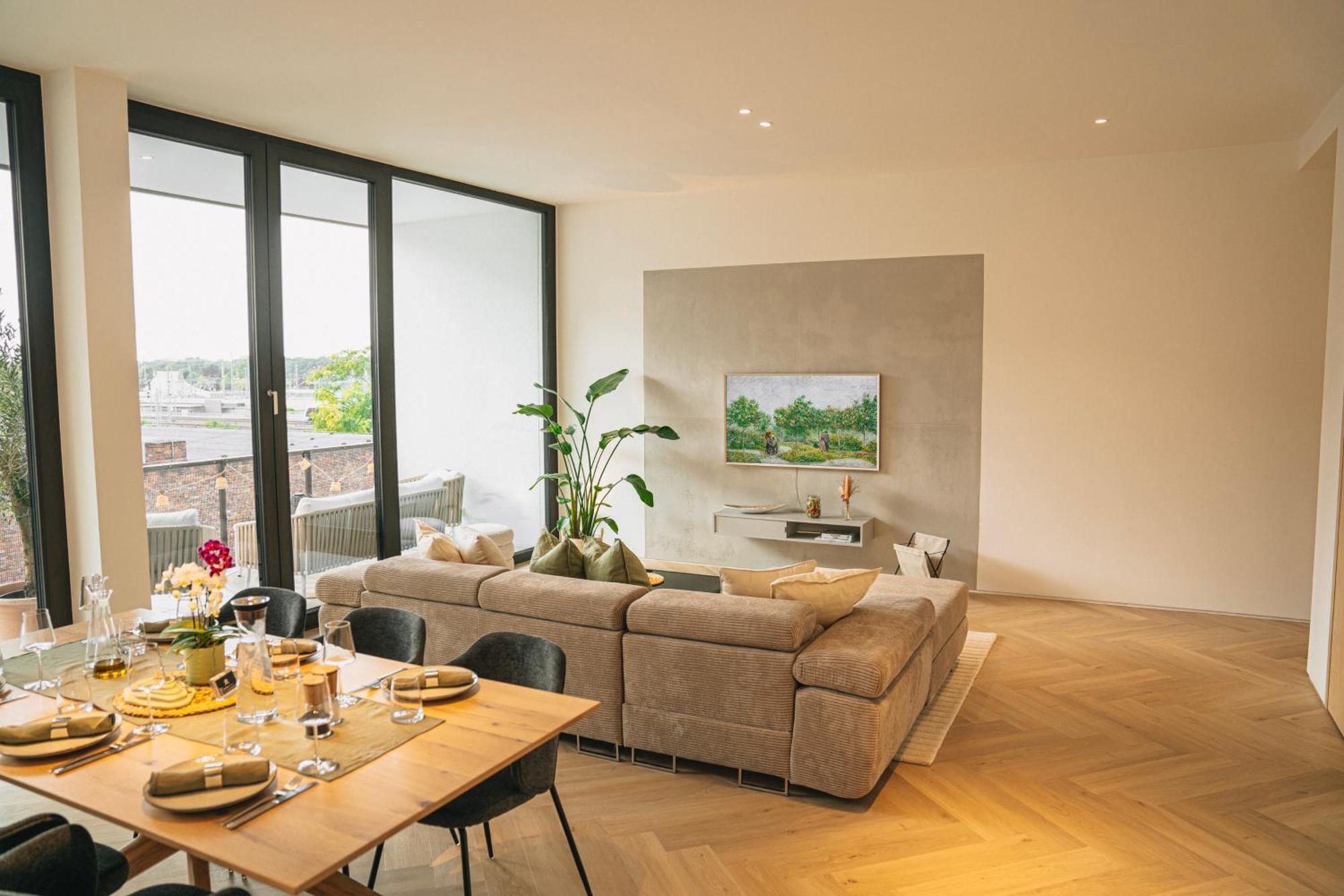 Rr - Penthouse - Luxe 105 Qm - Central - Wifi Magdeburg Exterior foto