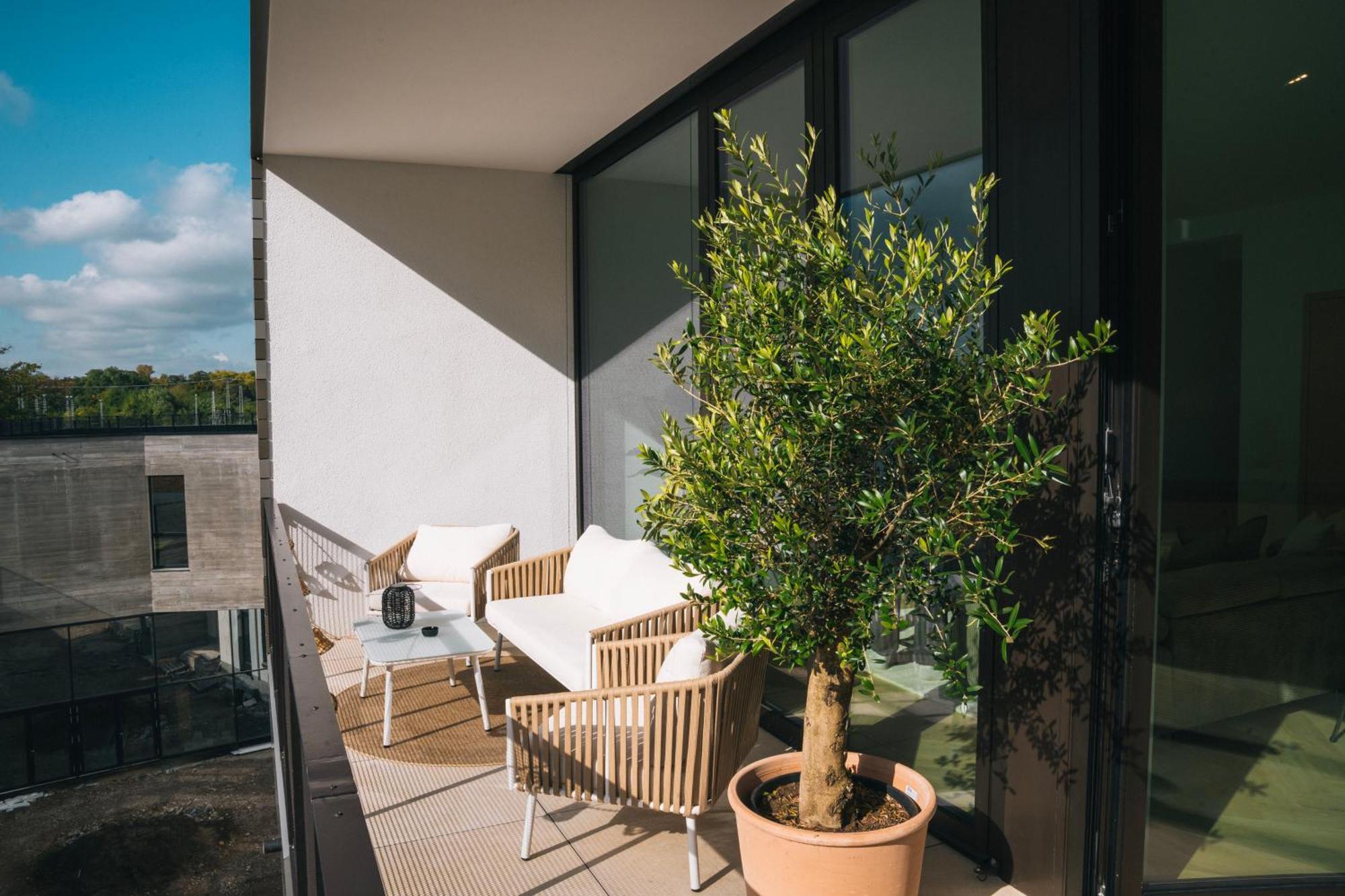 Rr - Penthouse - Luxe 105 Qm - Central - Wifi Magdeburg Exterior foto